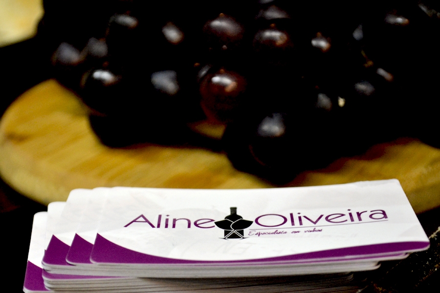 Realizada noite de degustação e introdução ao mundo dos vinhos Aline OliveiraAline Oliveira